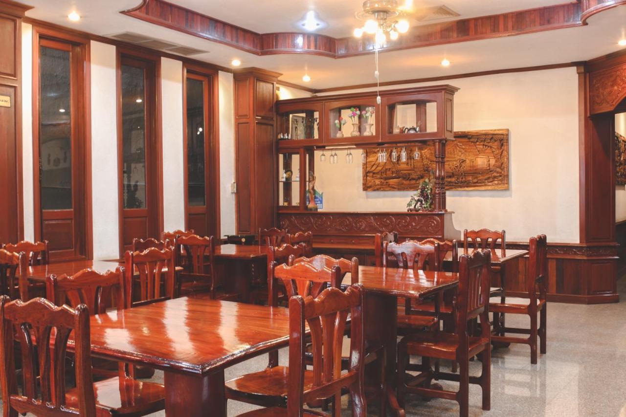 Khampiane1 Hotel Ban Nongdouang エクステリア 写真