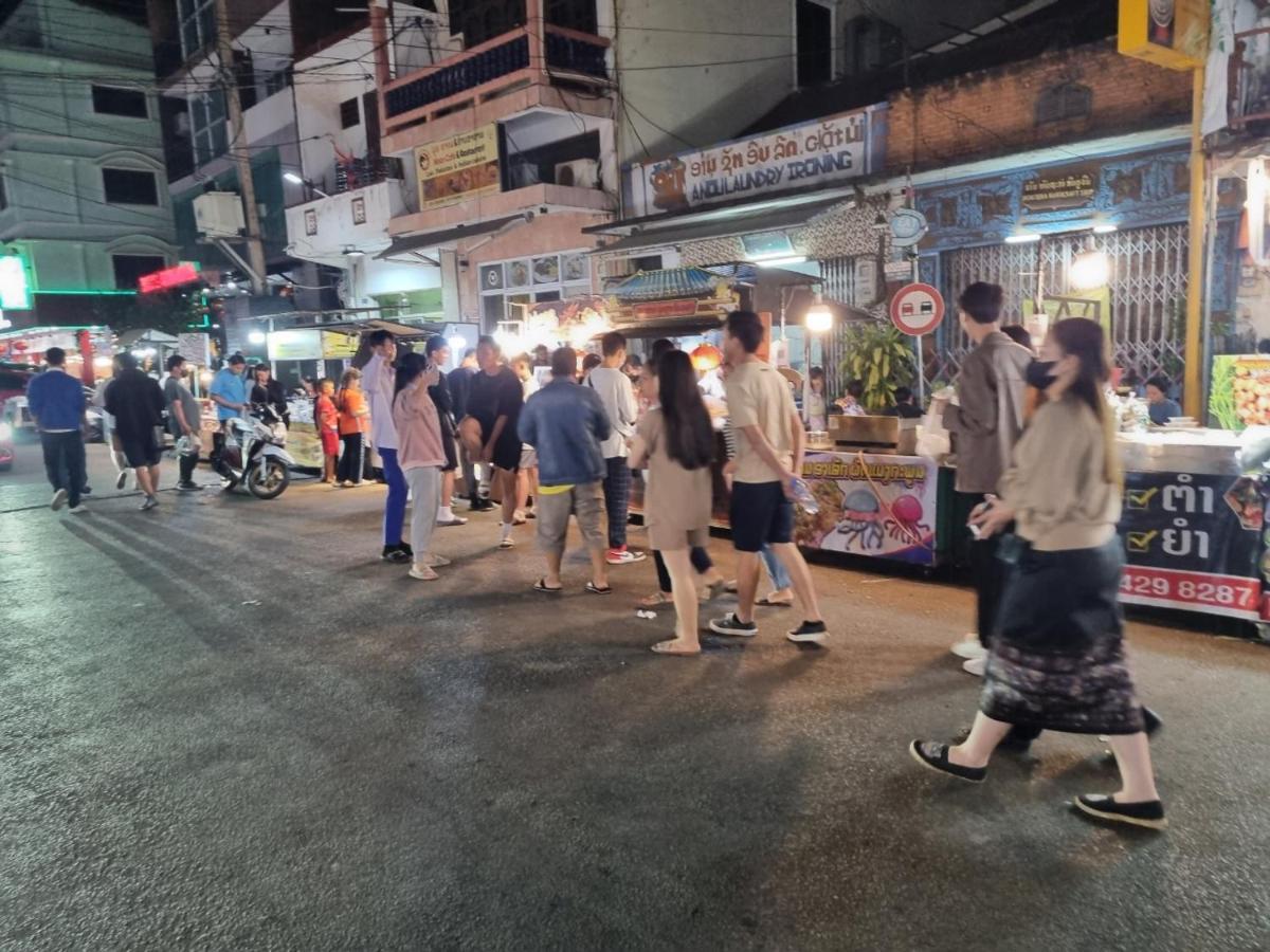 Khampiane1 Hotel Ban Nongdouang エクステリア 写真